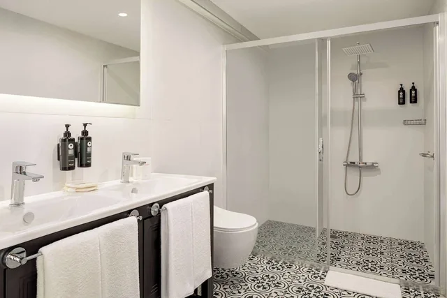 Standard, King Bed, French Bed, Pool View, Balcony، Ramada by Wyndham Dalaman 4/4
