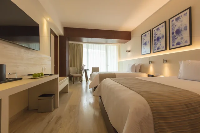 Altitude, Suite, Double Bed, Altitude By Krystal Grand Punta Cancun All Inclusive 2/10