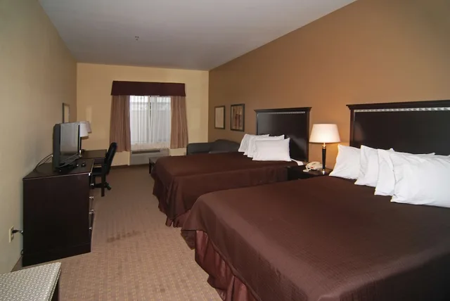 غرفة قياسية بسريرين كوين لذوي الإعاقة، Best Western Lamesa Inn and Suites 2/2