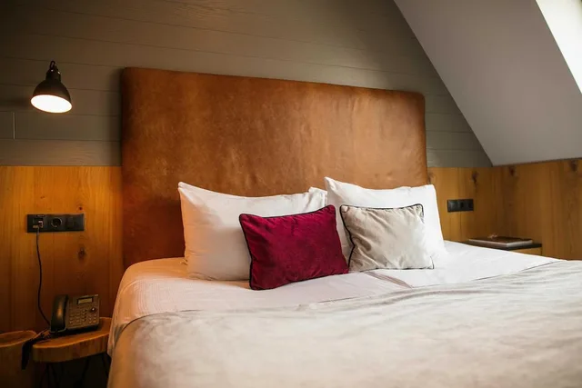 Medium، Hotel Rum Budapest 1/2