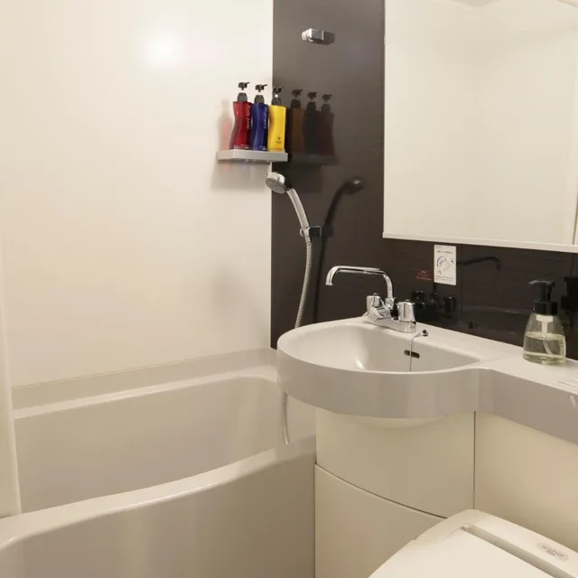 غرفة بسرير نصف مزدوج للمدخنين، Candeo Hotels Kikuyo 2/3