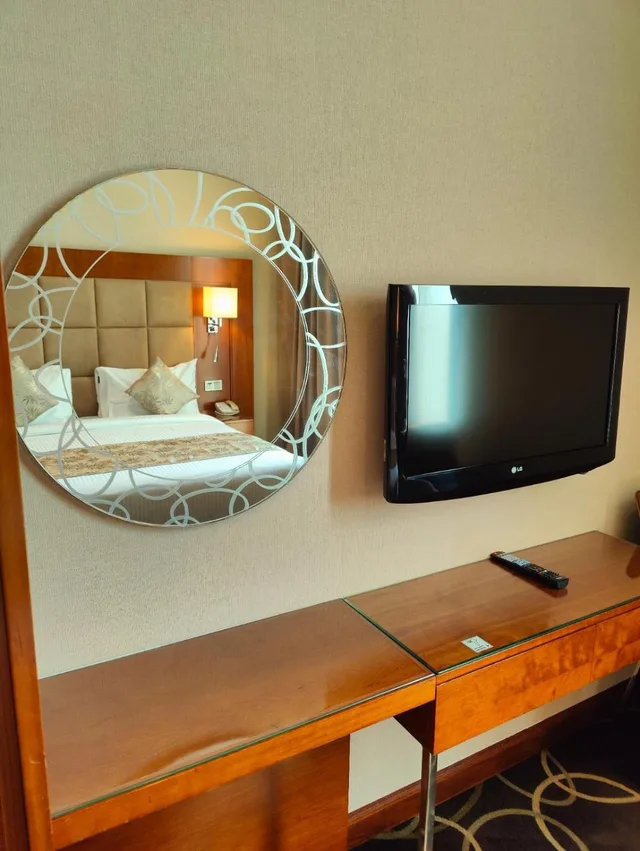 غرفة ديلوكس بسرير كينج، Montreal Barsha Hotel 9/9