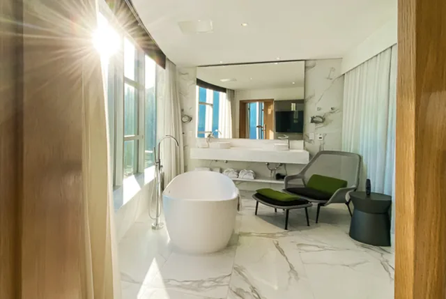 جناح ثلاثي، Hotel Nacional Rio de Janeiro 8/10