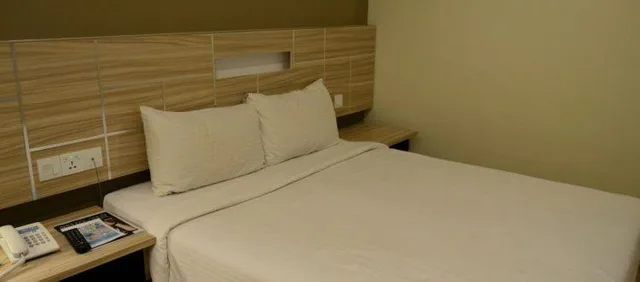 غرفة قياسية بسرير مزدوج، U Design Hotel 1/4