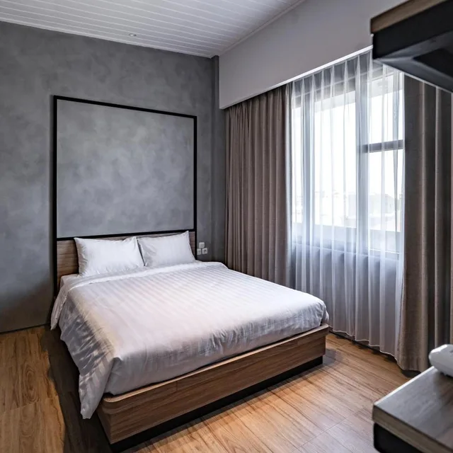 جناح، LOA Living Solo Baru 3/8