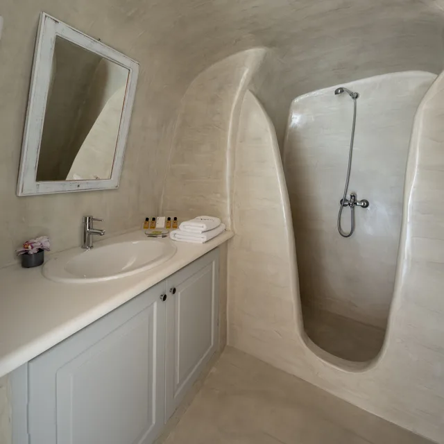 Deluxe, Double Bed, Caldera View, Hot Tub، Strogili Traditional Houses 2/2
