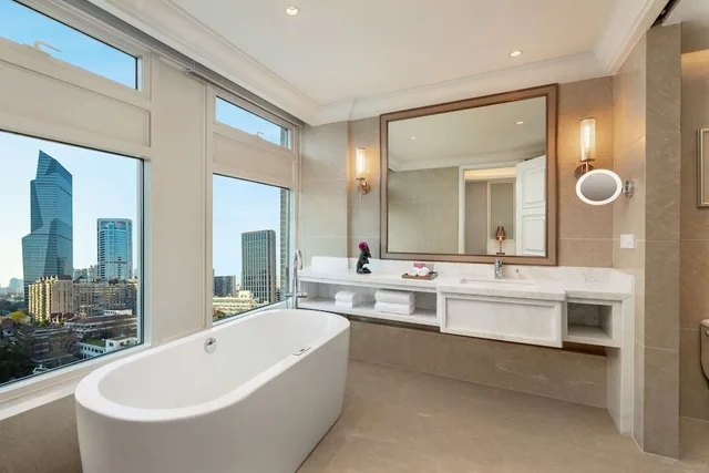 Collection, Business، Radisson Collection Hotel Xin Guo Shanghai 6/9