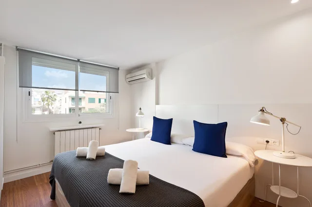 1 Bedroom, Penthouse, Queen Bed, Sea View, Sofa, Terrace, Sitges Group San Sebastian Beach 1/4