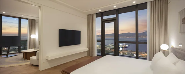 جناح، Grand Hyatt Izmir Istinyepark 3/10