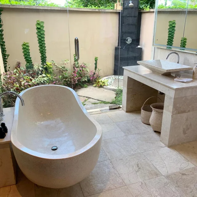2 Bedrooms, Luxury, Villa, Private Pool, Surya Kembar Villas 3/4