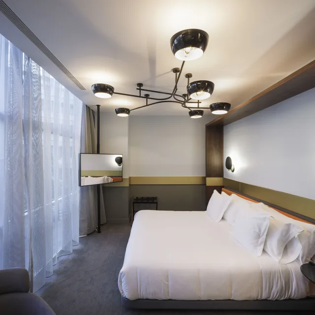 غرفة بسرير مزدوج أو سريرين منفصلين، Hotel Colón Centro 7/10