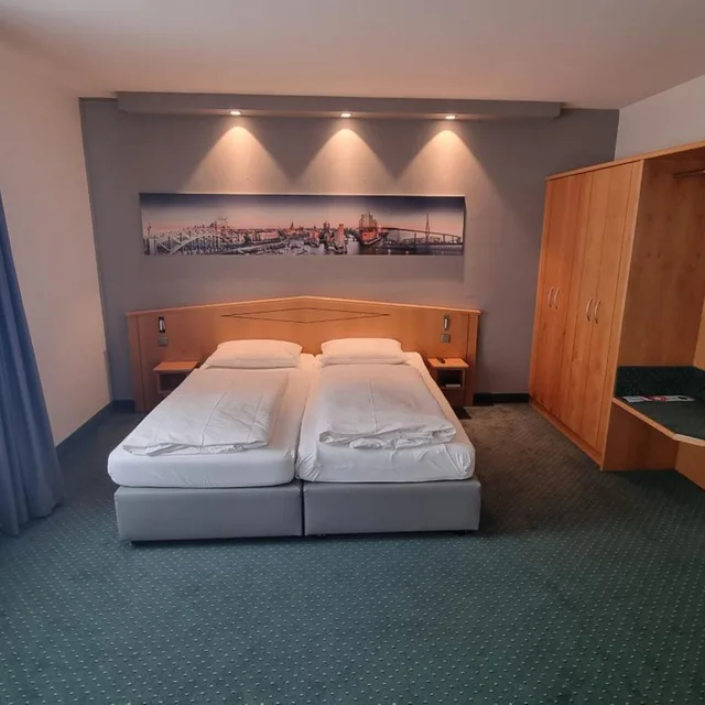 غرفة عائلية بسرير فردي، Hotel Panorama Hamburg-Harburg 1/9