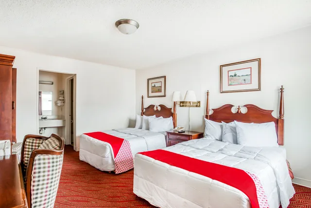 غرفة بسريرين مزدوجين، Studio Suites 2/5