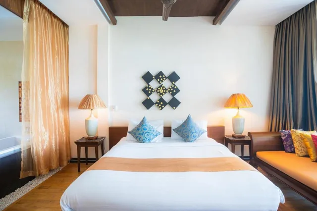 غرفة ديلوكس بإطلالة على البحر، Koh Chang Cliff Beach Resort 1/5