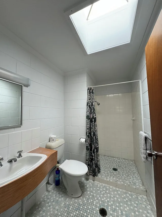 غرفة بسرير مزدوج وسرير فردي، Cairns City Motel 9/10
