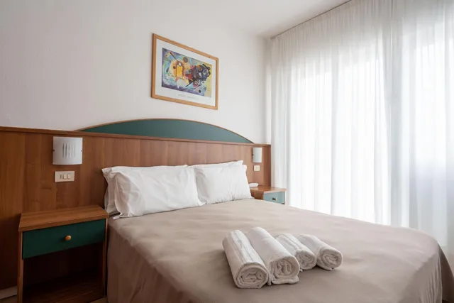غرفة اقتصادية عائلية، Hotel Boston 10/10