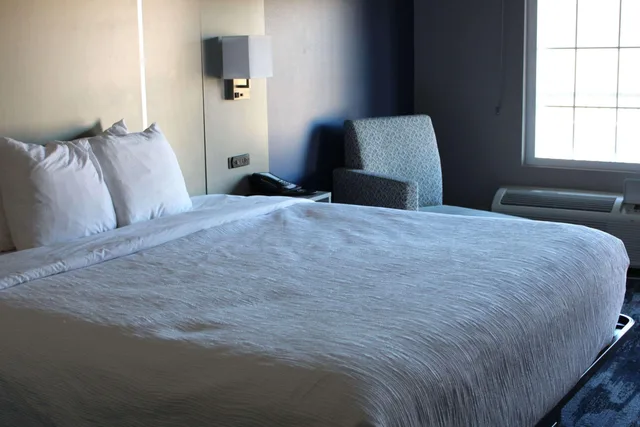 غرفة قياسية بسرير مزدوج، Quality Inn Scottsboro US/72-Lake Guntersville Area 1/3