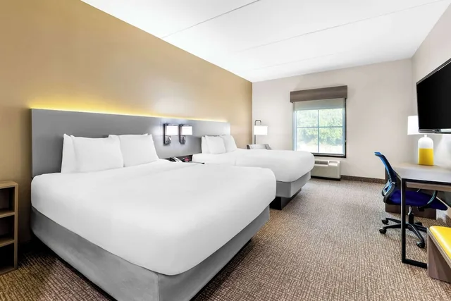 غرفة قياسية بسريرين كوين، Comfort Inn Harriman, TN 1/6