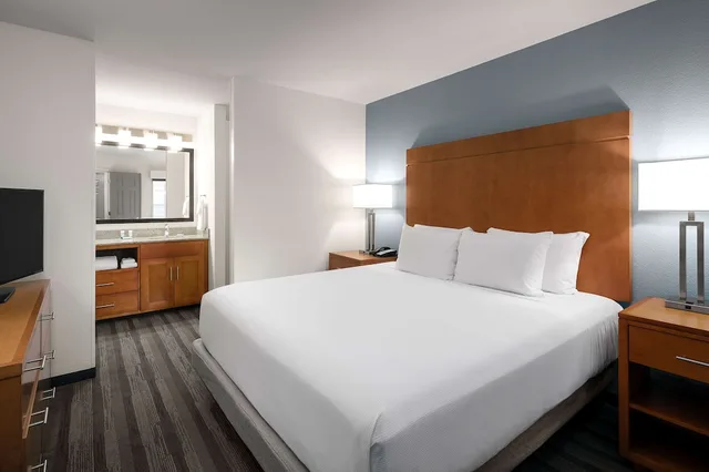 2 Bedrooms, Trio, Suite، Hyatt House Scottsdale Old Town 1/2