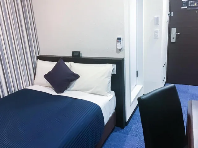 غرفة بسرير نصف مزدوج، HOTEL LiVEMAX Yokkaichi Ekimae 1/4