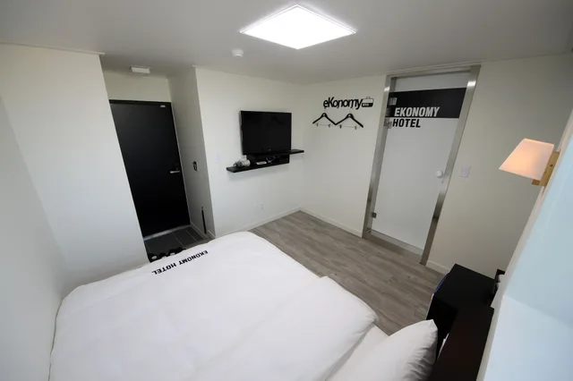 غرفة بسرير مزدوج، Ekonomy Hotel Incheon 7/10