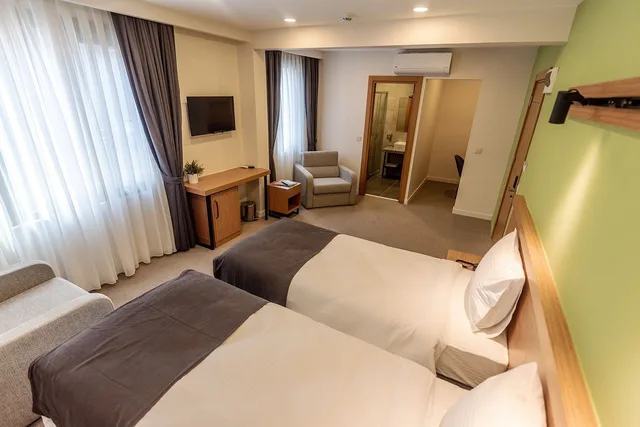 غرفة عائلية بسرير مزدوج أو سريرين منفصلين، Bram Hotel Istanbul 1/5