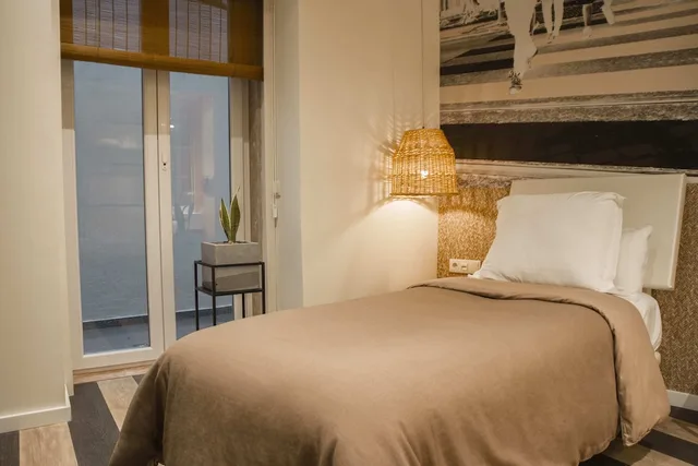 غرفة مفردة بسرير فردي، room select Liberdade 1/2