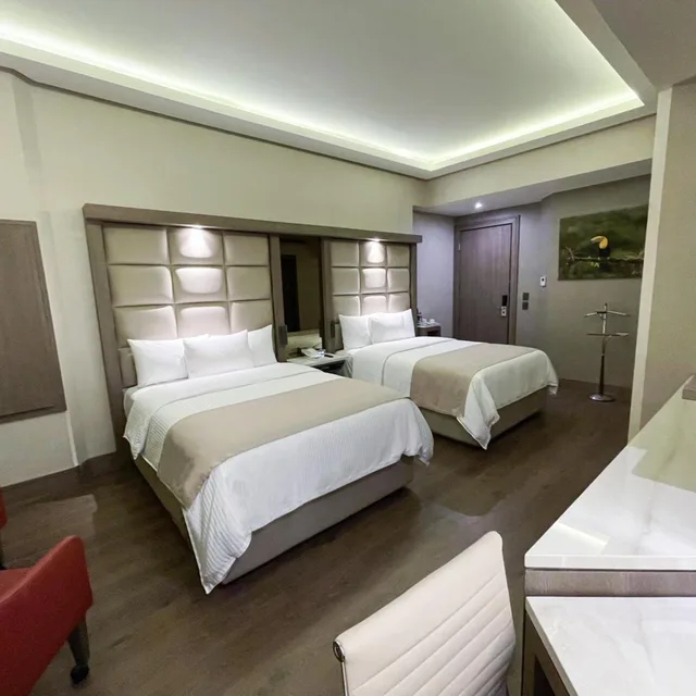 غرفة بسريرين منفصلين بإطلالة على الجبل، Safi Royal Luxury Metropolitan 3/5