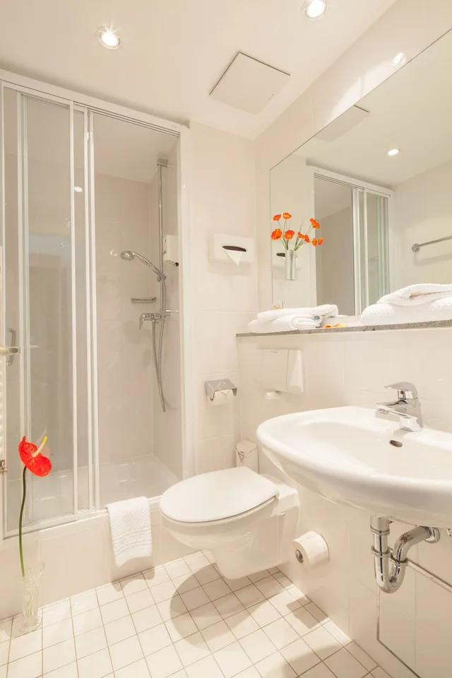 جناح بسرير كوين، Hotel Kastanienhof Berlin 6/10