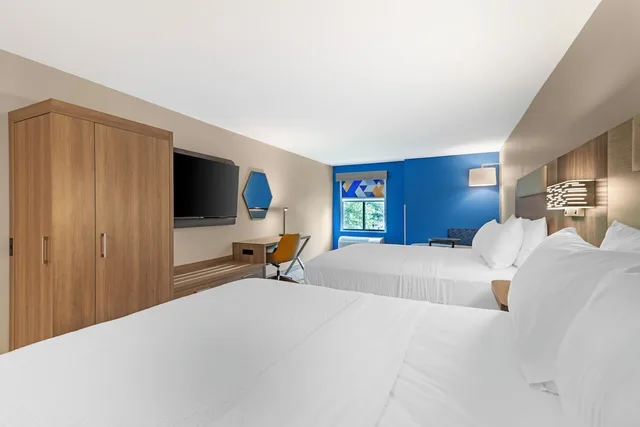غرفة قياسية بسرير مزدوج، Holiday Inn Express Biddeford 1/7