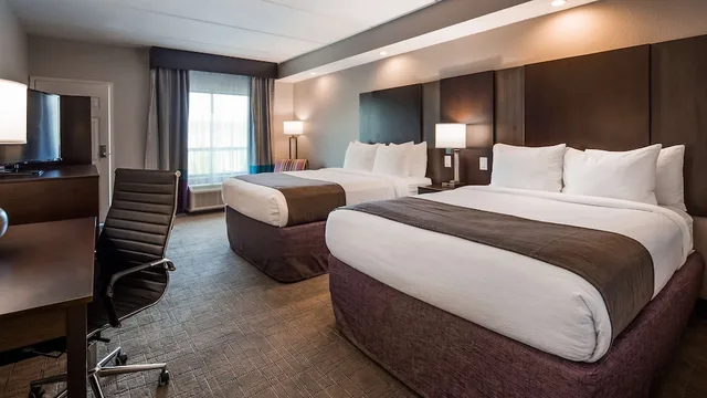 غرفة قياسية بسريرين كوين، Best Western Sevierville/Kodak Inn 1/2