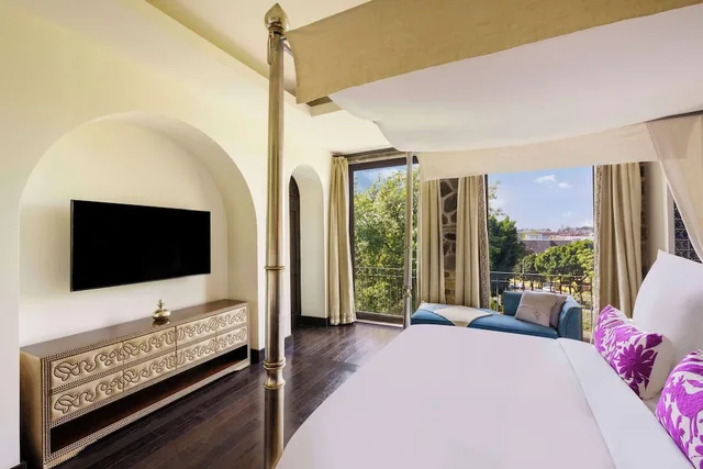 Harmony, Suite, King Bed, Banyan Tree Puebla 2/2