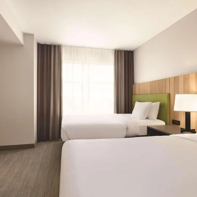 جناح بسرير كوين بغرفة نوم واحدة لذوي الإعاقة، Country Inn & Suites by Radisson, Conyers, GA 2/3