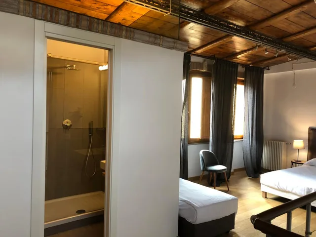 شقة بشرفة بغرفتي نوم في الملحق، Giuturna Boutique Hotel 10/10