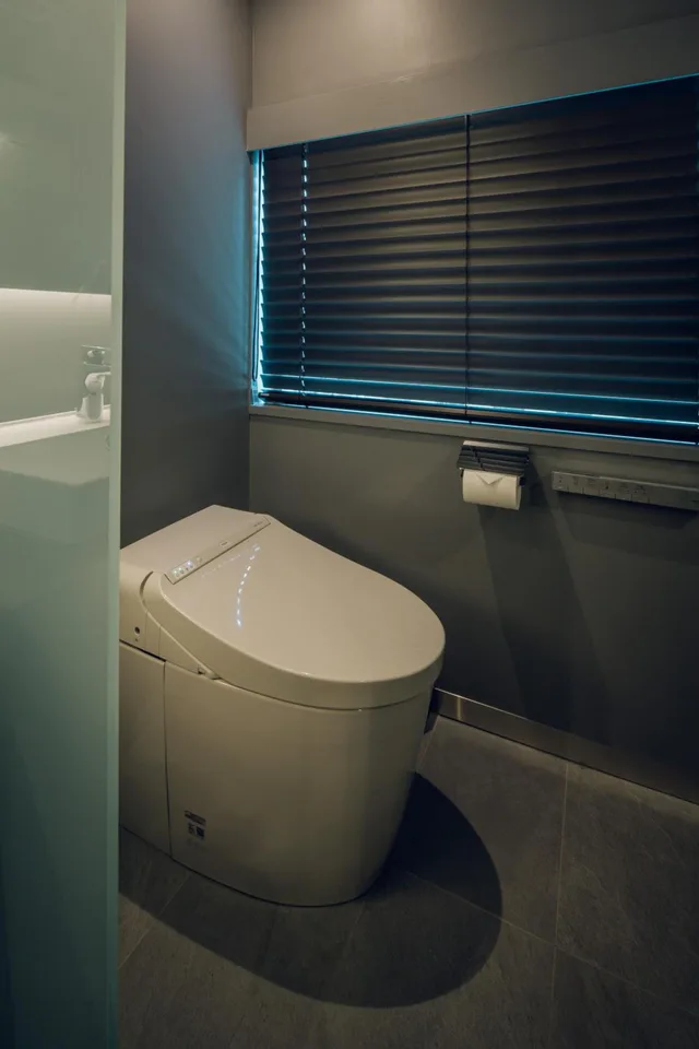 جناح جونيور، Node Hotel 4/6