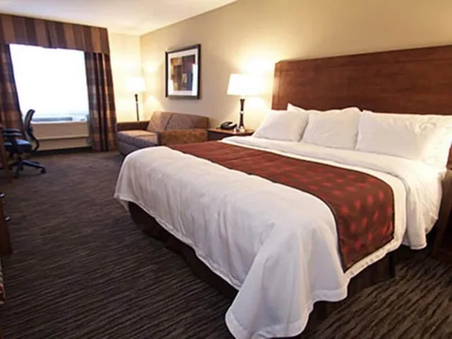 غرفة ديلوكس، GrandStay Hotel & Suites Parkers Prairie 1/3