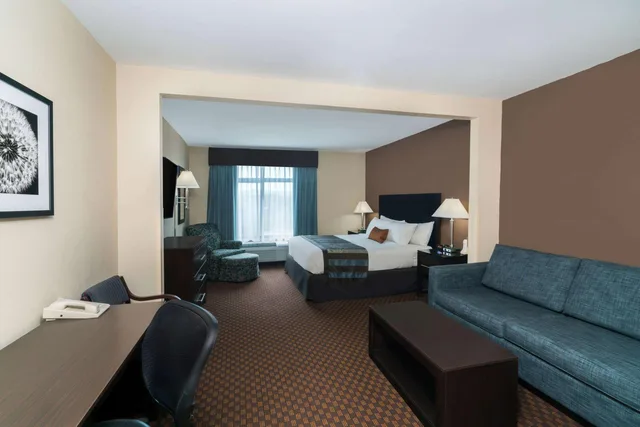 غرفة بسرير كينج، Wingate By Wyndham Lexington 1/1