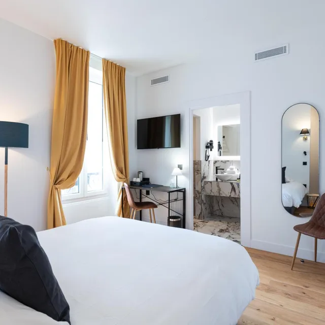 غرفة سوبيريور بسرير مزدوج، Hotel Nice Cote DAzur 3/10
