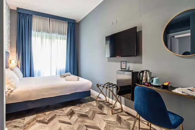 غرفة بسرير مزدوج أو سريرين منفصلين، Bloom Hotel Roma 2/7