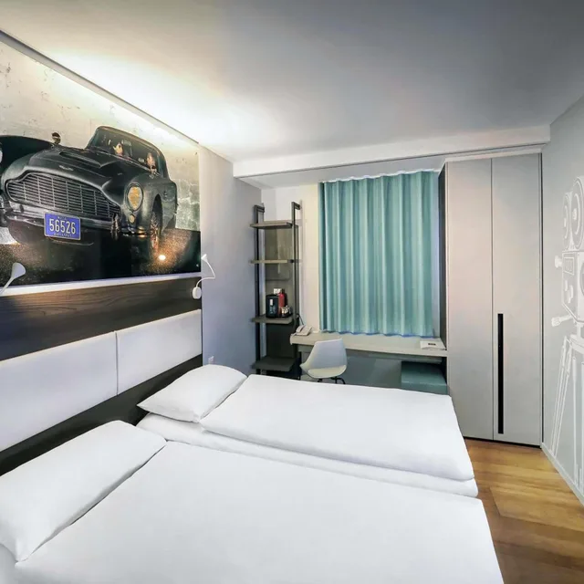 Superior, Single Bed, IBIS LOCARNO 1/6