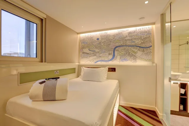 غرفة قياسية بسرير مزدوج، hub by Premier Inn London Westminster Abbey hotel 3/10