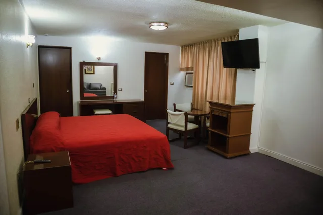 غرفة تنفيذية، Maria Victoria Hotel 2/2