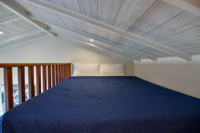 Loft, Suite, 1 King and 1 Single Beds, Pool Side، Swiss Paradise Aruba 5/7