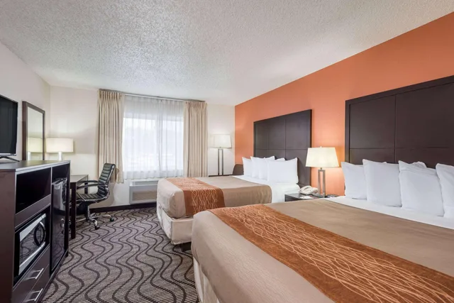 غرفة رباعية بسريرين كوين، Country Inn & Suites by Radisson, Coeur d'Alene 1/1