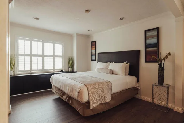 Family Suite, Dixie, 2 Bathrooms, The Dixie Hollywood 7/10