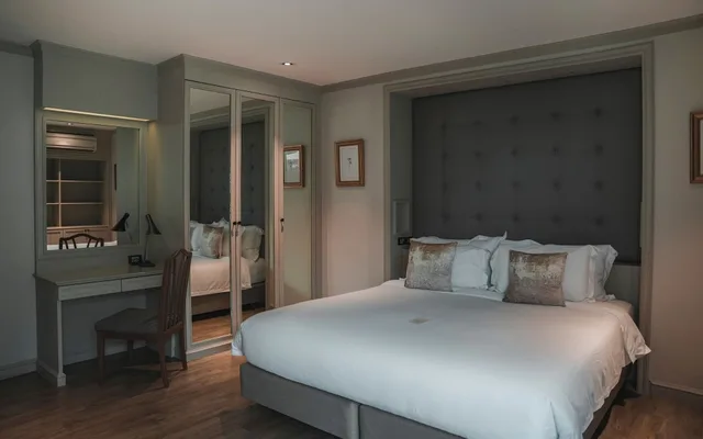 جناح بسريرين مزدوجين بشرفة بغرفتي نوم، THEA Private Suites by TH District 10/10