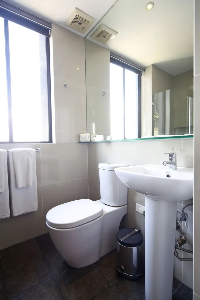 غرفة بسريرين منفصلين بشرفة، Azumi Boutique Hotel 3/3