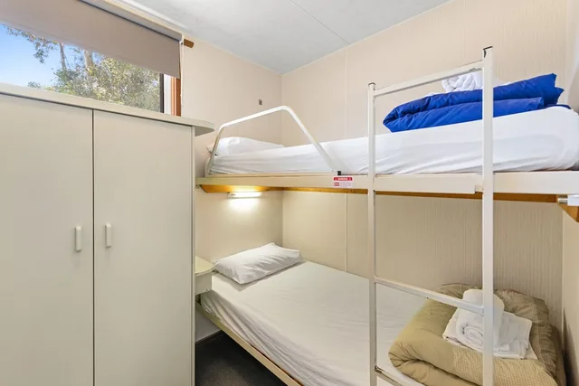 3 Bedrooms, Standard, 1 Queen and 1 Bunk Bed, DISCOVERY PARKS - MOAMA WEST 3/4