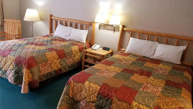 غرفة بسريرين كوين، KEYSTONE BOARDWALK INN AND SUITES 1/1