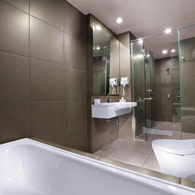 غرفة عائلية، Aston Imperial Bekasi Hotel & Conference Center 6/6